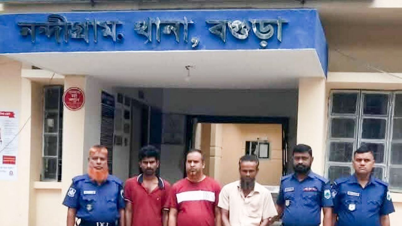 বগুড়ায় প্রায় ২৬ লাখ টাকার নকল ব্যান্ডরোল উদ্ধার ২জন গ্রেফতার 
