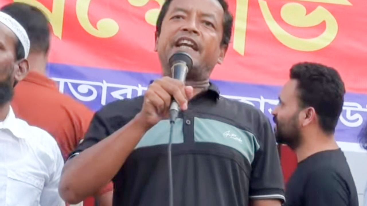 নাসিক প্রশাসককে হুমকি: হকার আন্দোলনের আড়ালে কে এই ‘জুয়াড়ি শাহজাহান’?