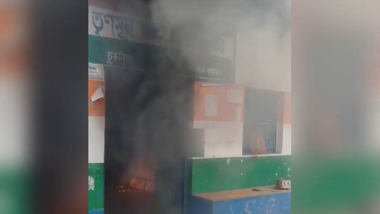 ভোট গণনাকে ঘিরে পশ্চিমবঙ্গে সহিংসতার অভিযোগ