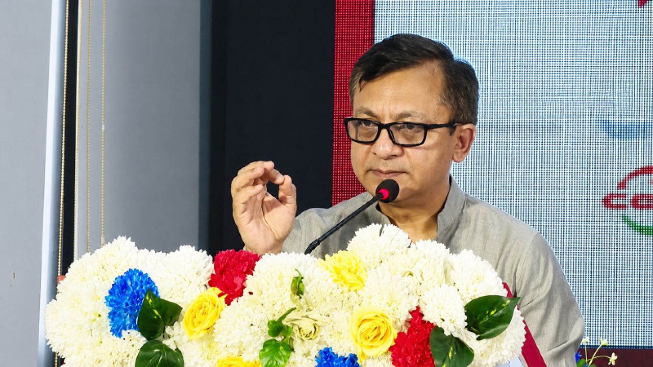 পাট শিল্পে চীনের প্রযুক্তিগত সহায়তা চাইলেন বাণিজ্যমন্ত্রী